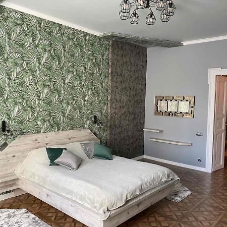 Apartment On Balabana Street Lviv Exterior foto